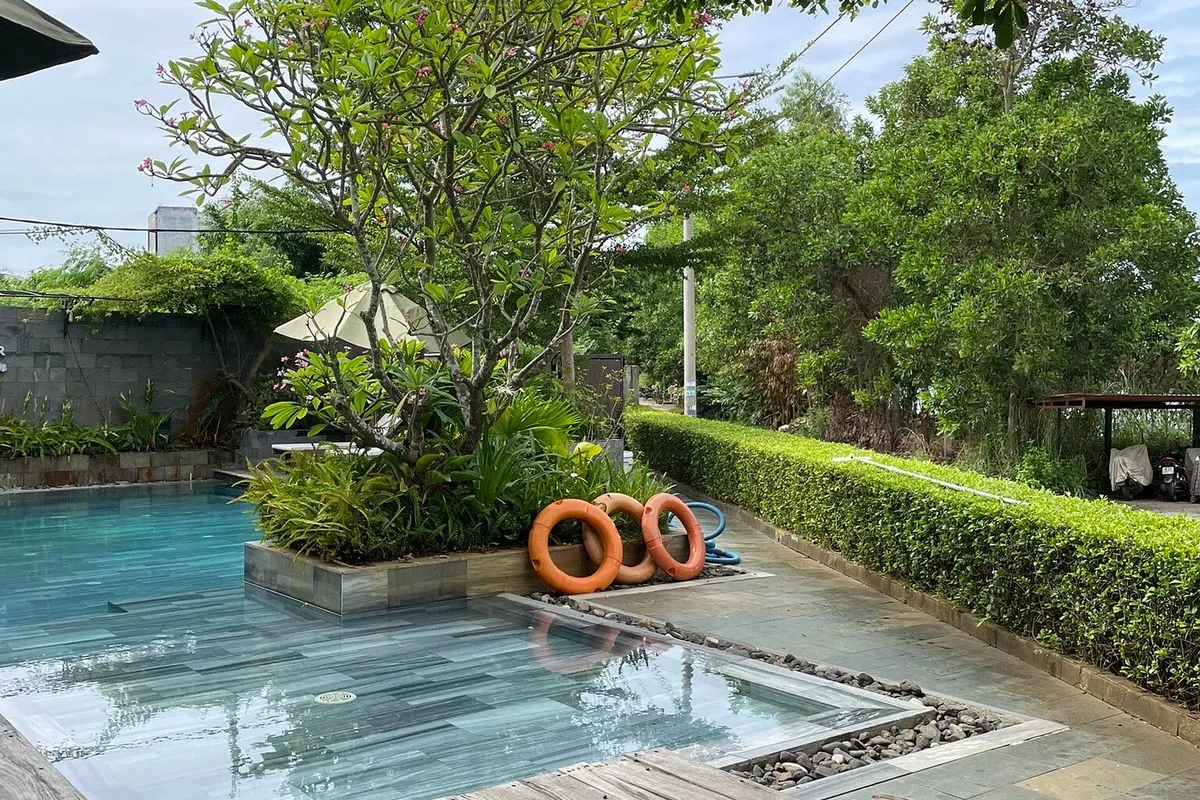 The Corner Riverside Villa — rooms and atmosphere
