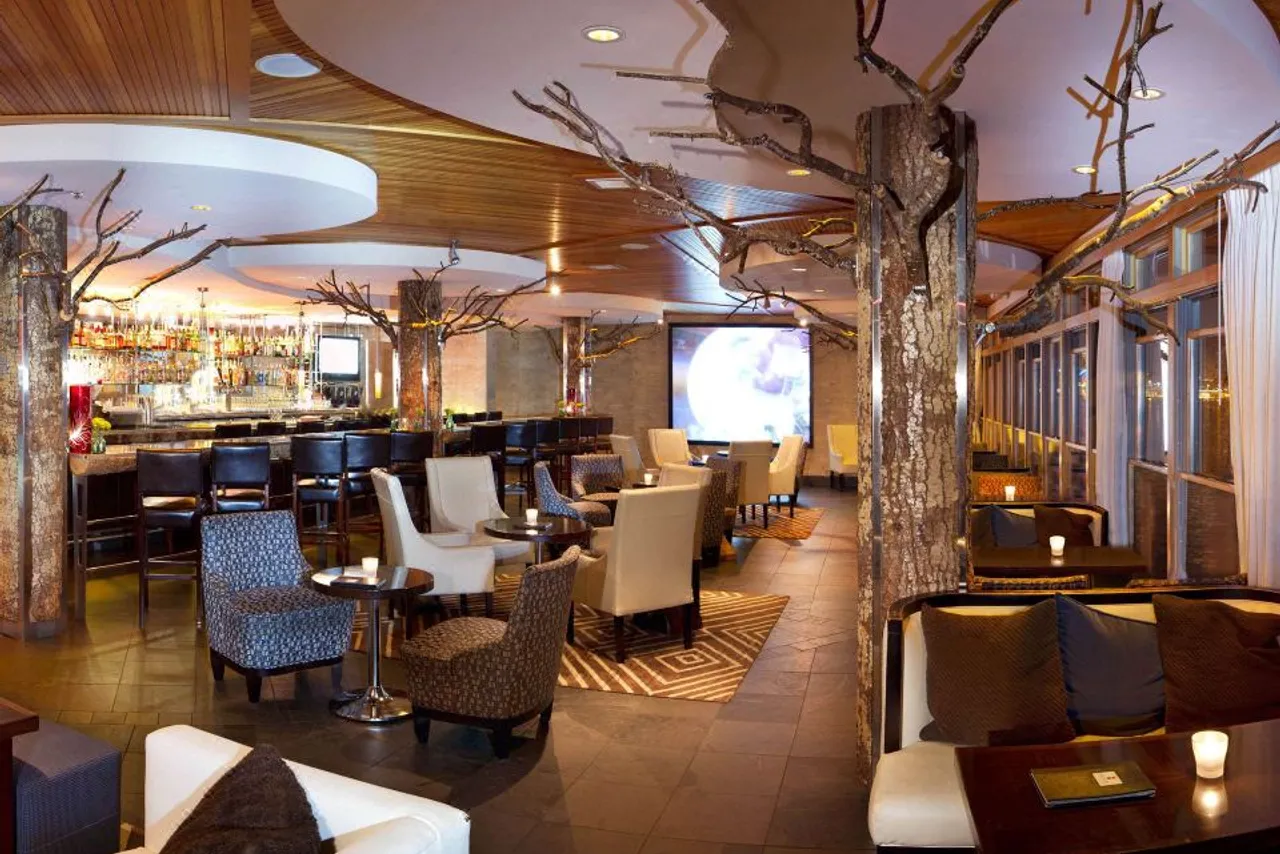 The Edgewater Hotel — rooms and atmosphere