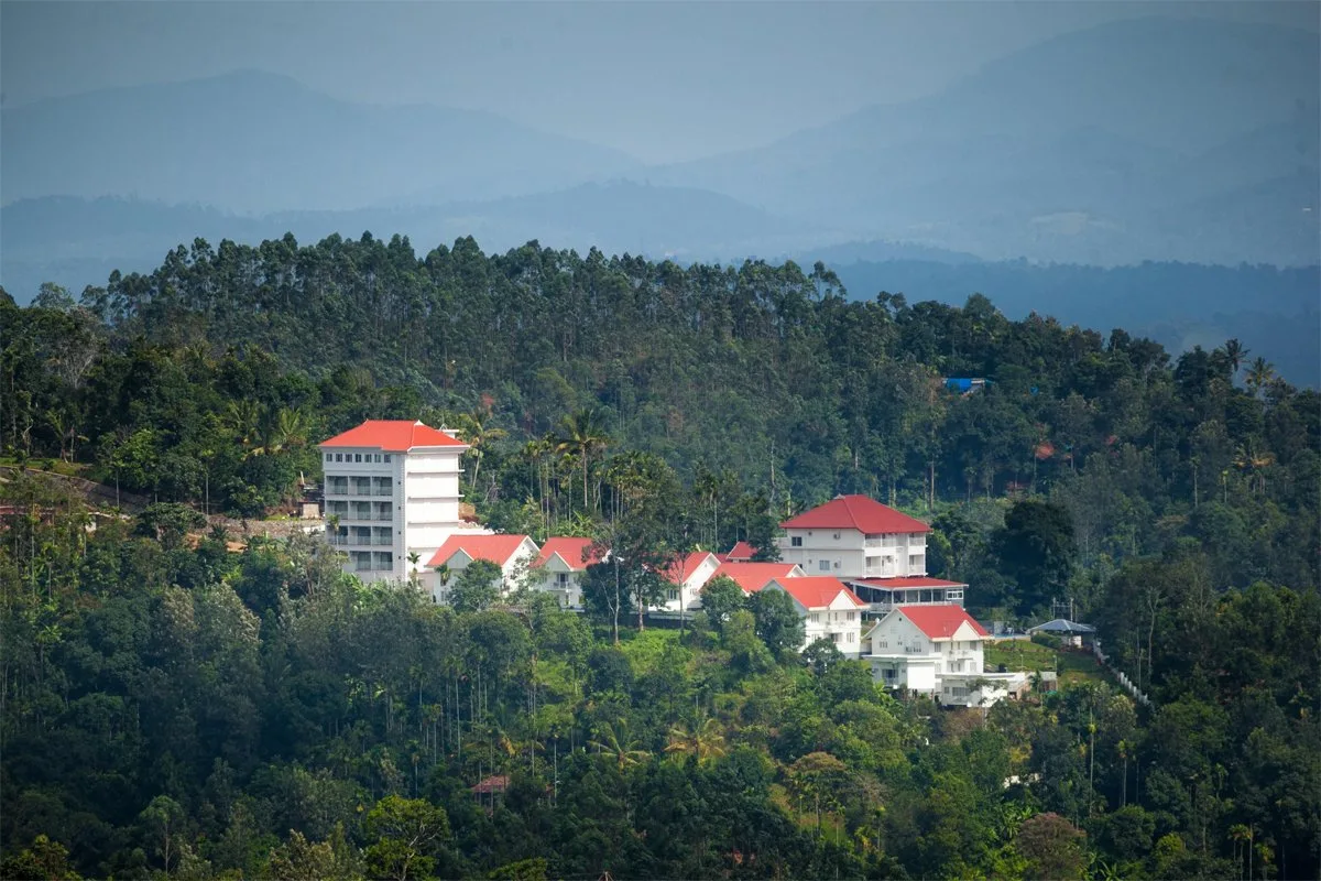 The Fog Munnar (Resort & Spa) — มุนนาร์
