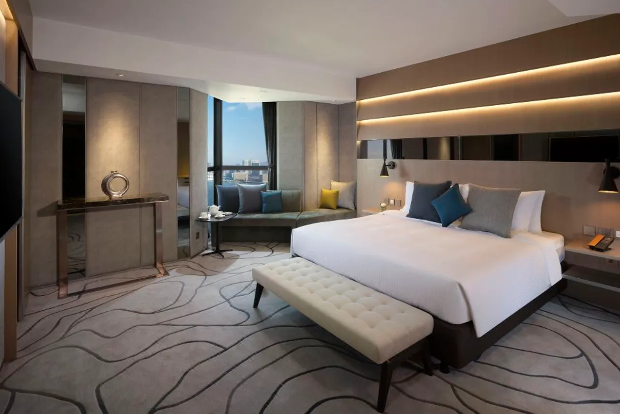The Harbourview — rooms and atmosphere