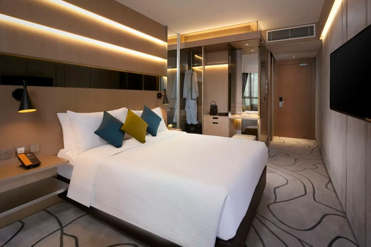 The Harbourview — rooms and atmosphere