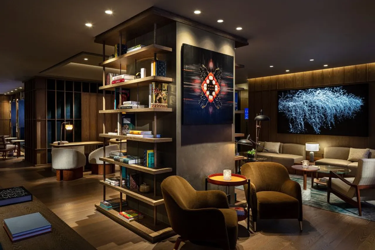 The Hari Hong Kong — rooms and atmosphere