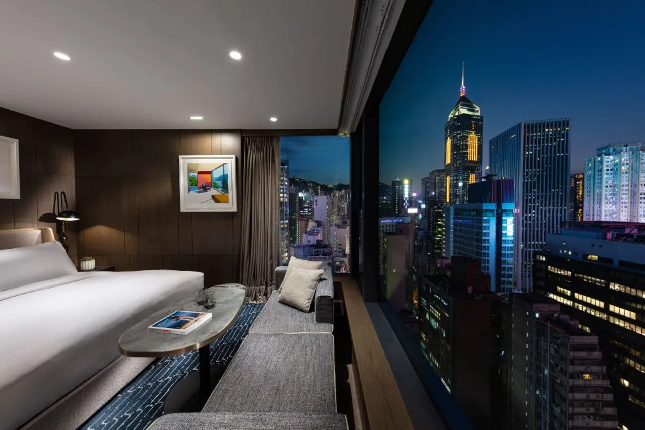 The Hari Hong Kong — rooms and atmosphere