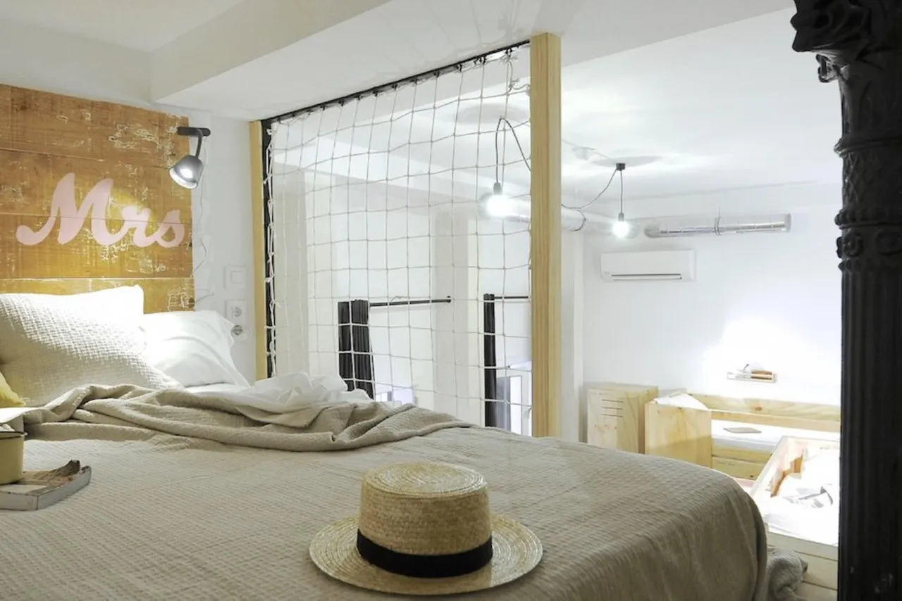 The Hat Madrid — rooms and atmosphere