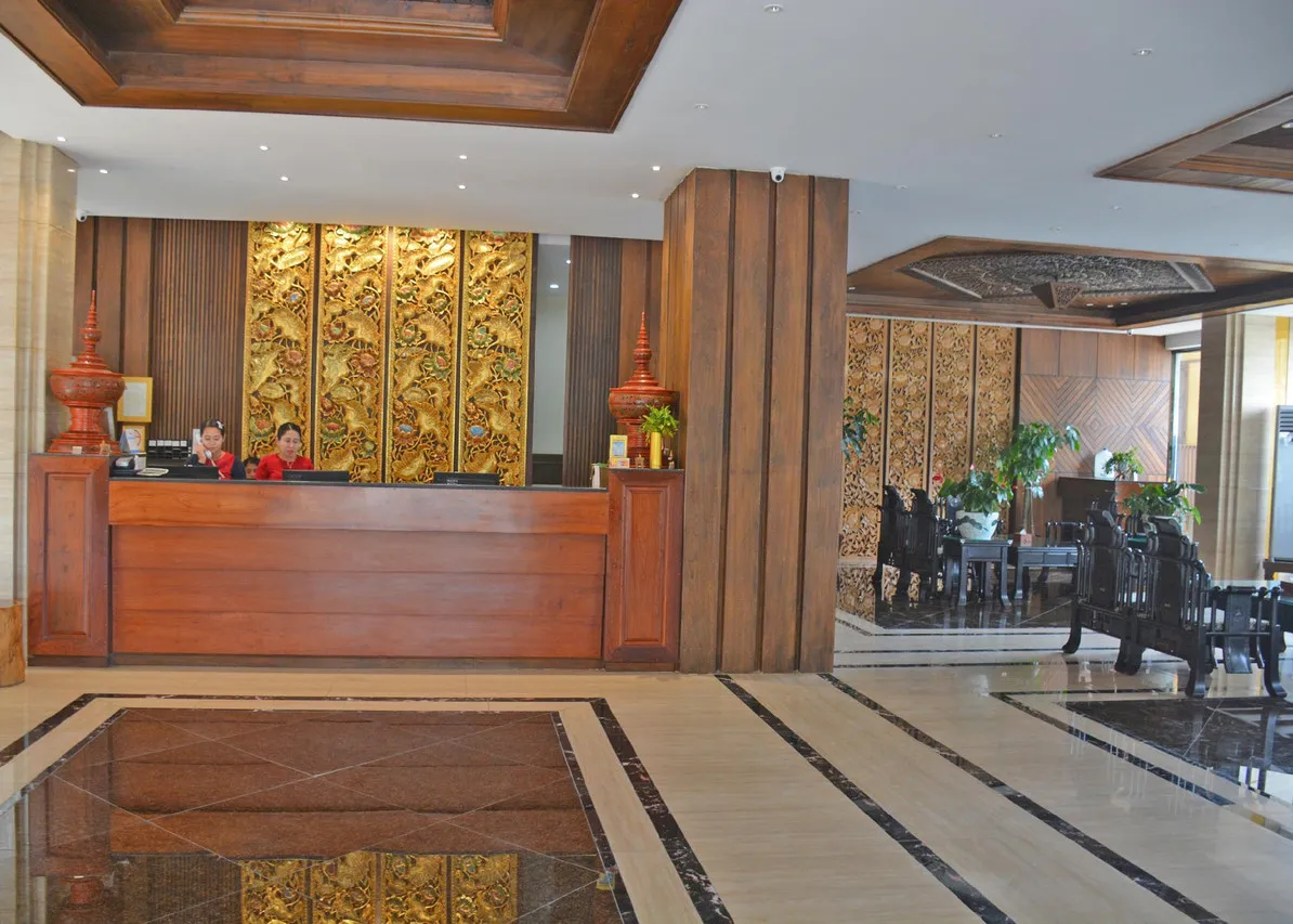 The Home Hotel — rooms and atmosphere