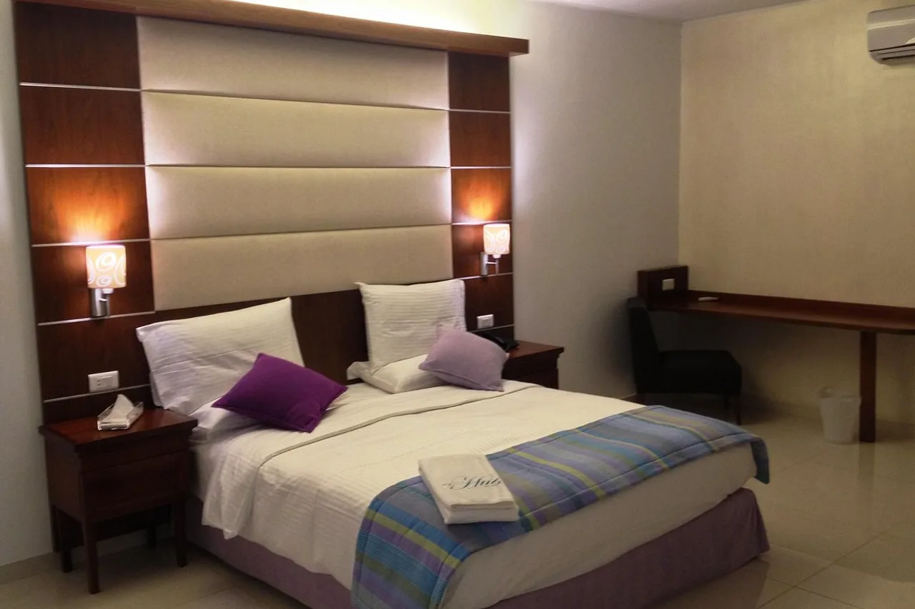 The Hub Hotel — rooms and atmosphere