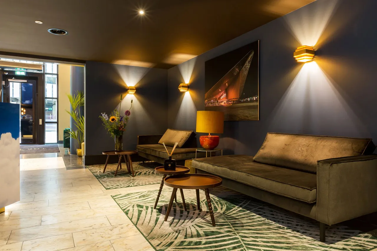 The James Rotterdam — rooms and atmosphere