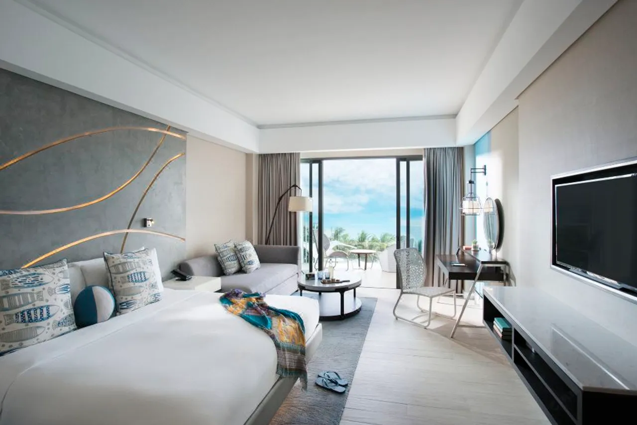 The Lind Boracay — rooms and atmosphere
