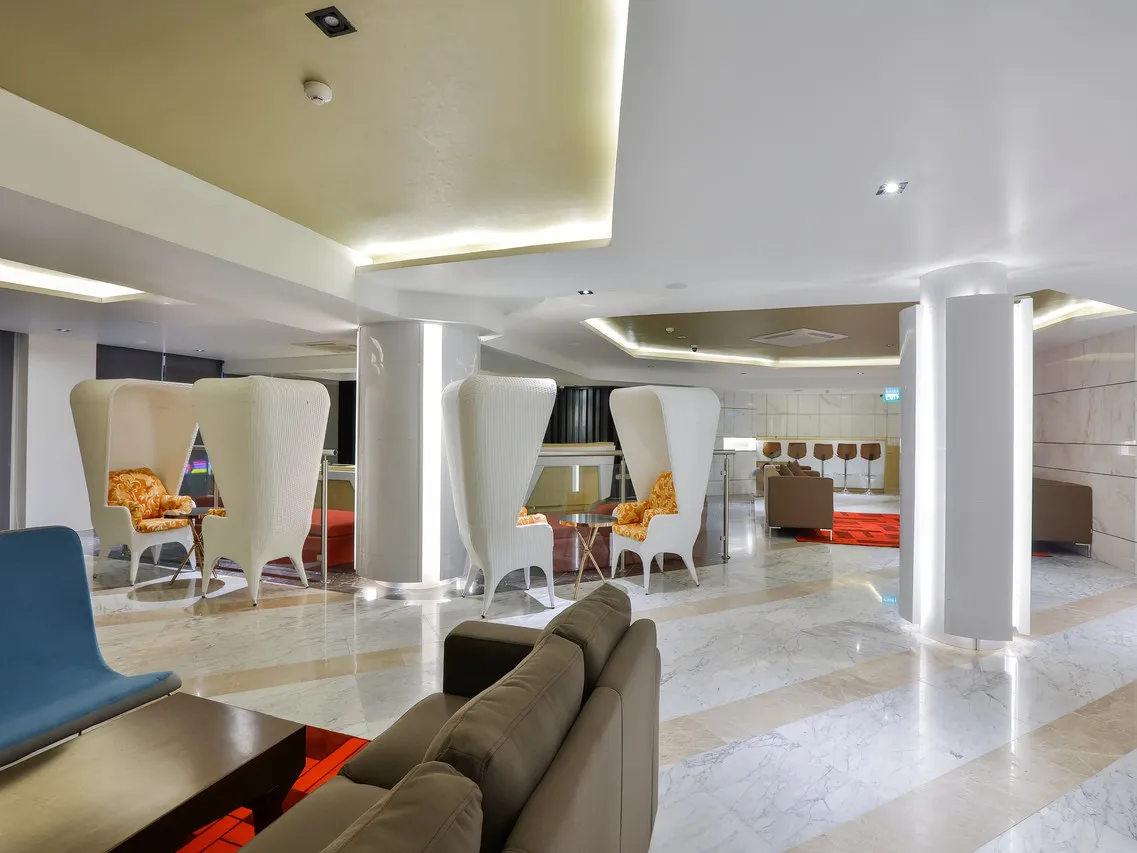 The Link 78 Mandalay Boutique Hotel — rooms and atmosphere