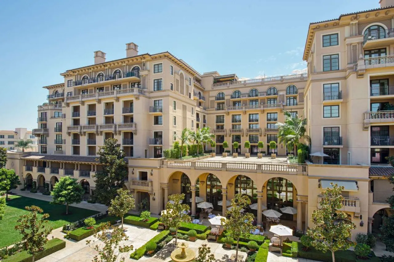 The Maybourne Beverly Hills — rooms and atmosphere
