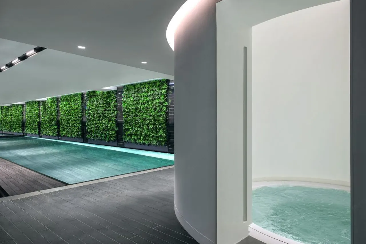 The Murray, Hong Kong, a Niccolo Hotel — rooms and atmosphere