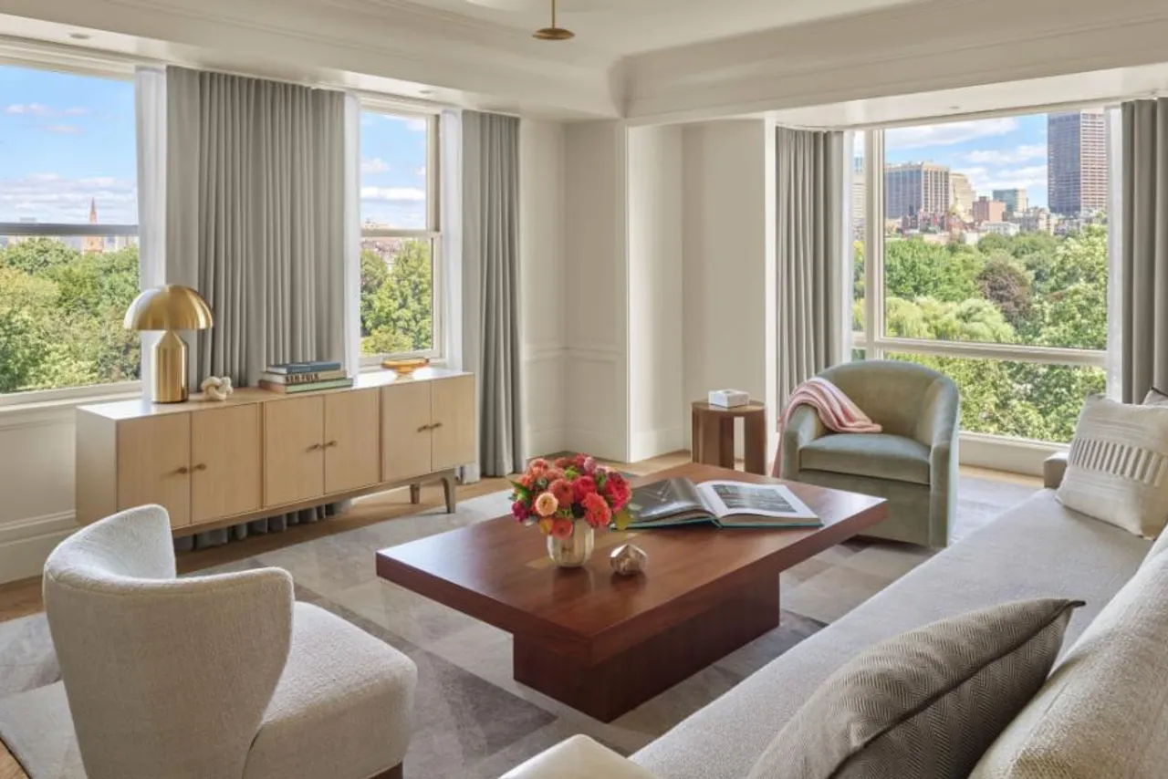 The Newbury Boston — rooms and atmosphere