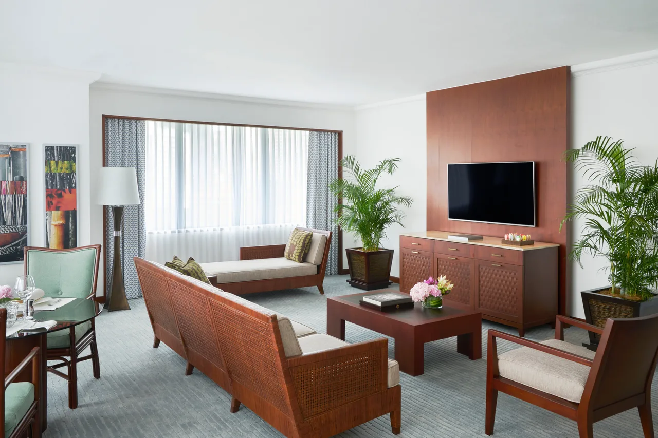 The Peninsula Manila — ภาพห้องพักและบรรยากาศ