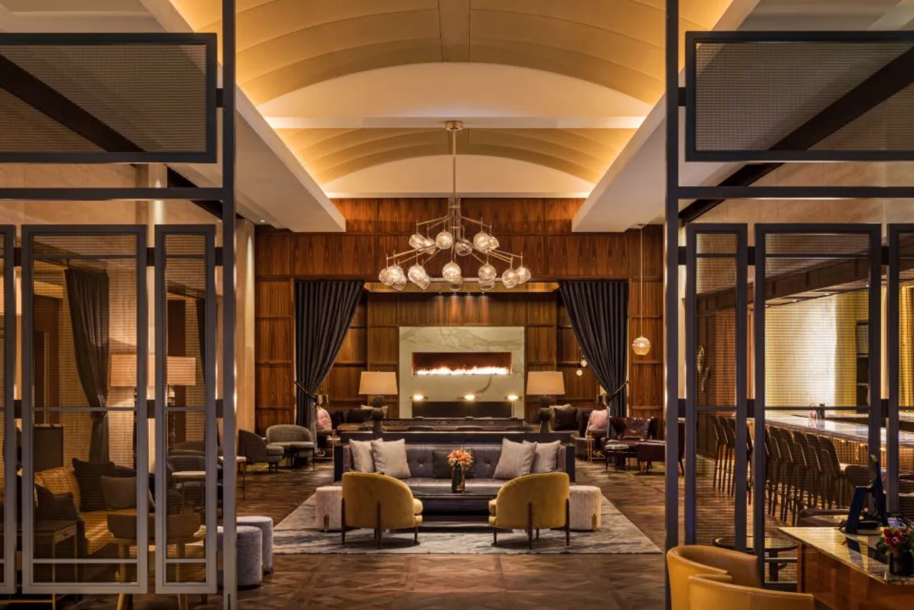 The Ritz-Carlton, Boston — rooms and atmosphere