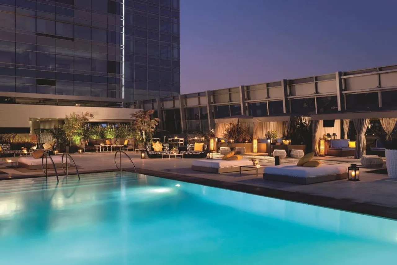 The Ritz-Carlton, Los Angeles — rooms and atmosphere