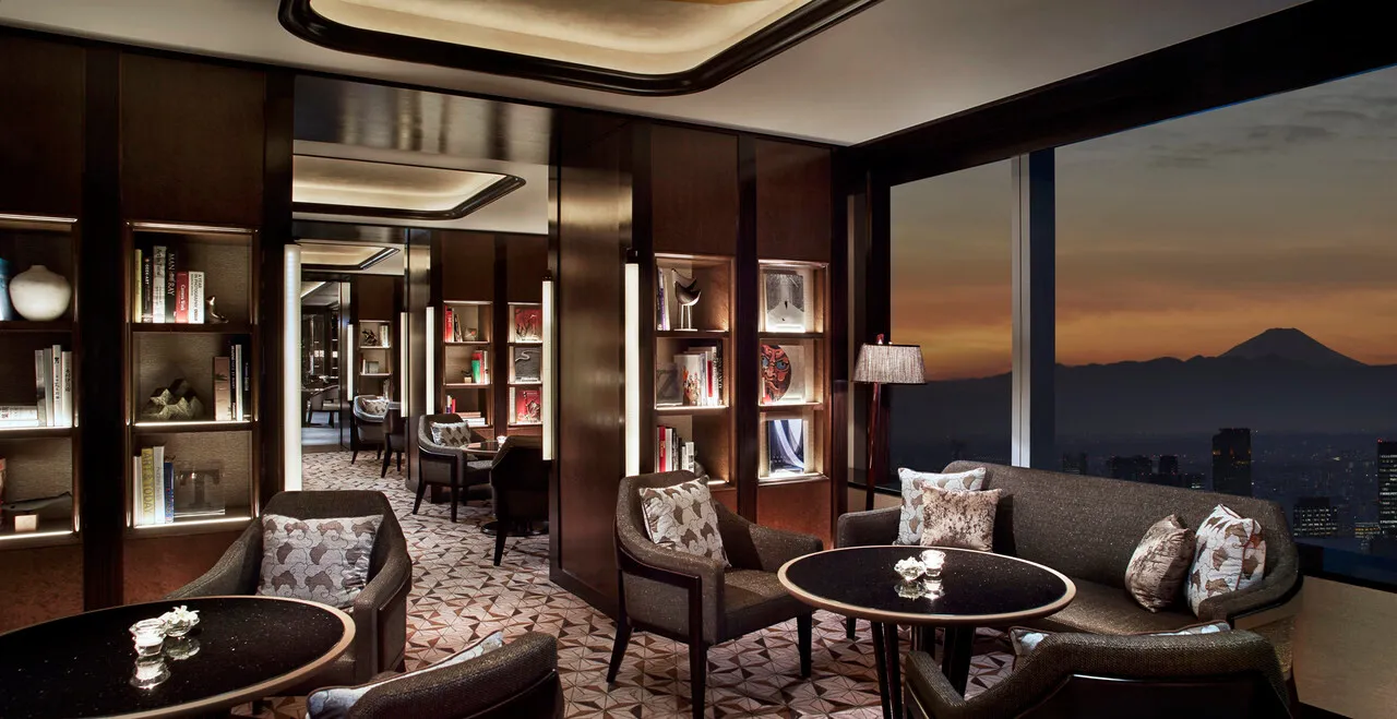The Ritz-Carlton, Tokyo — rooms and atmosphere