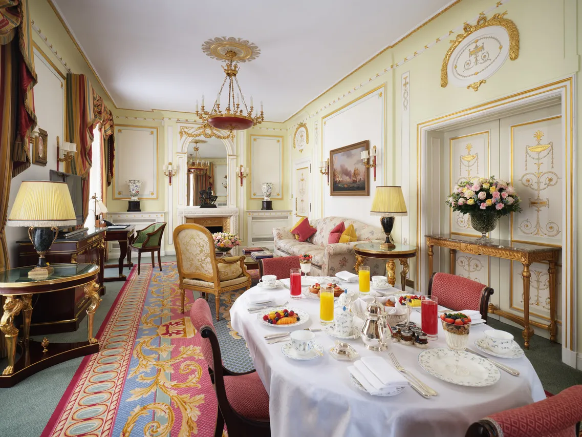 The Ritz London — ภาพห้องพักและบรรยากาศ