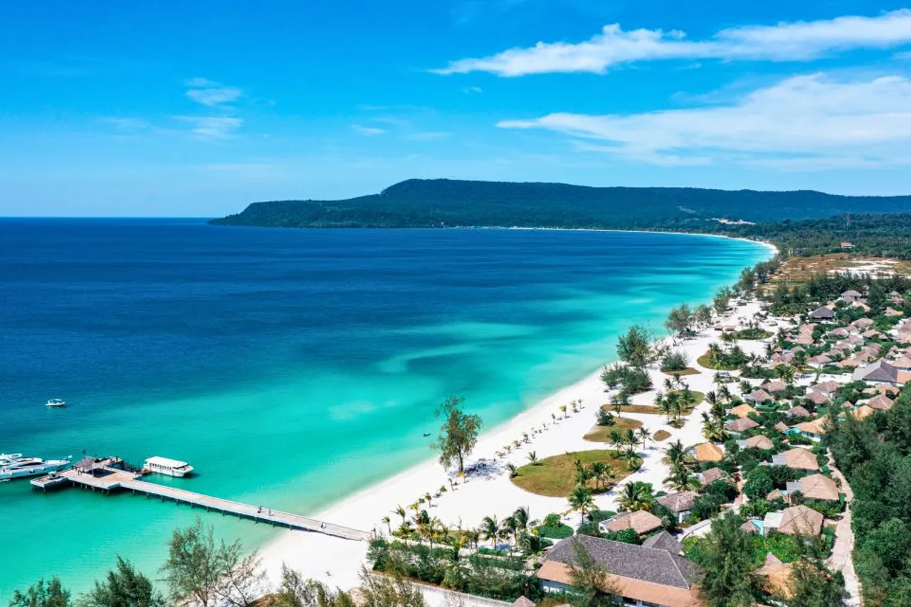 The Royal Sands Koh Rong — rooms and atmosphere