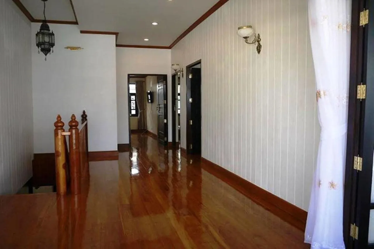 The Royal ThaTien Village — rooms and atmosphere