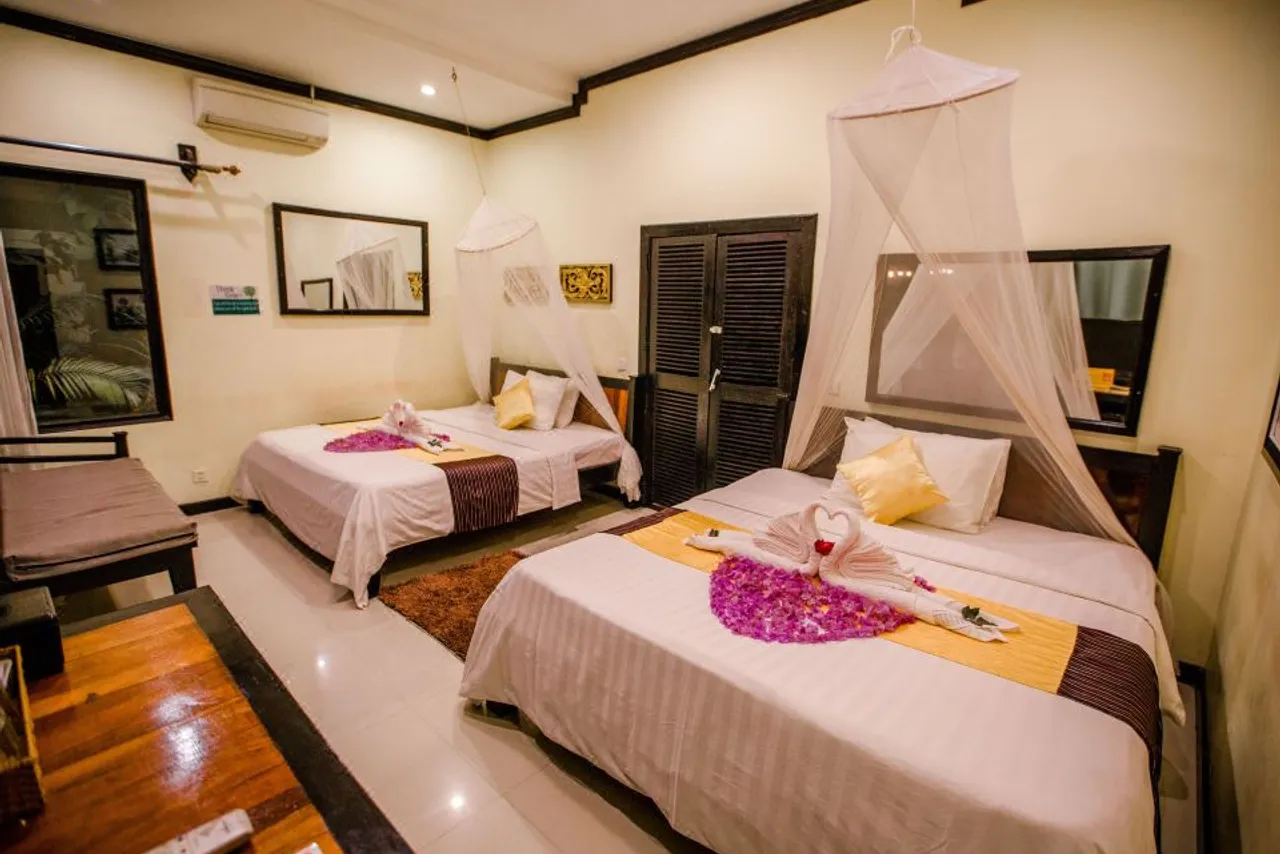 The Sanctuary Villa Battambang — rooms and atmosphere
