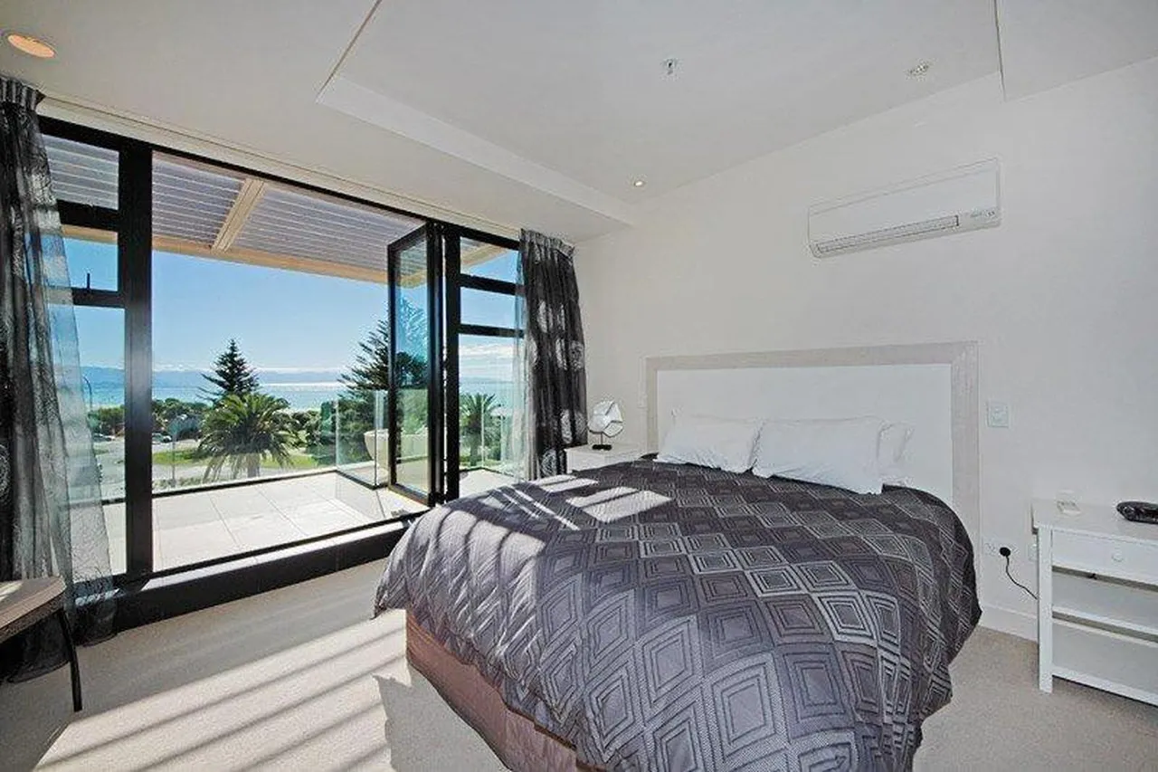 The Sands Nelson — rooms and atmosphere