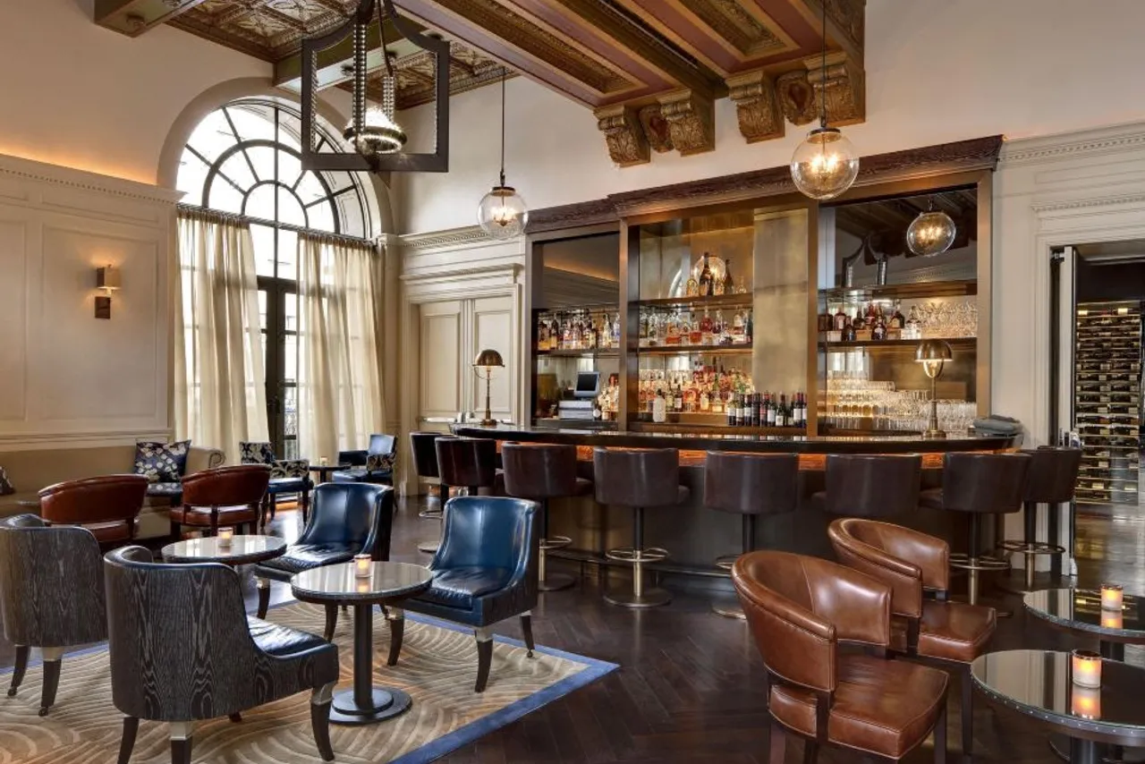 The St. Regis Washington, D.C. — rooms and atmosphere