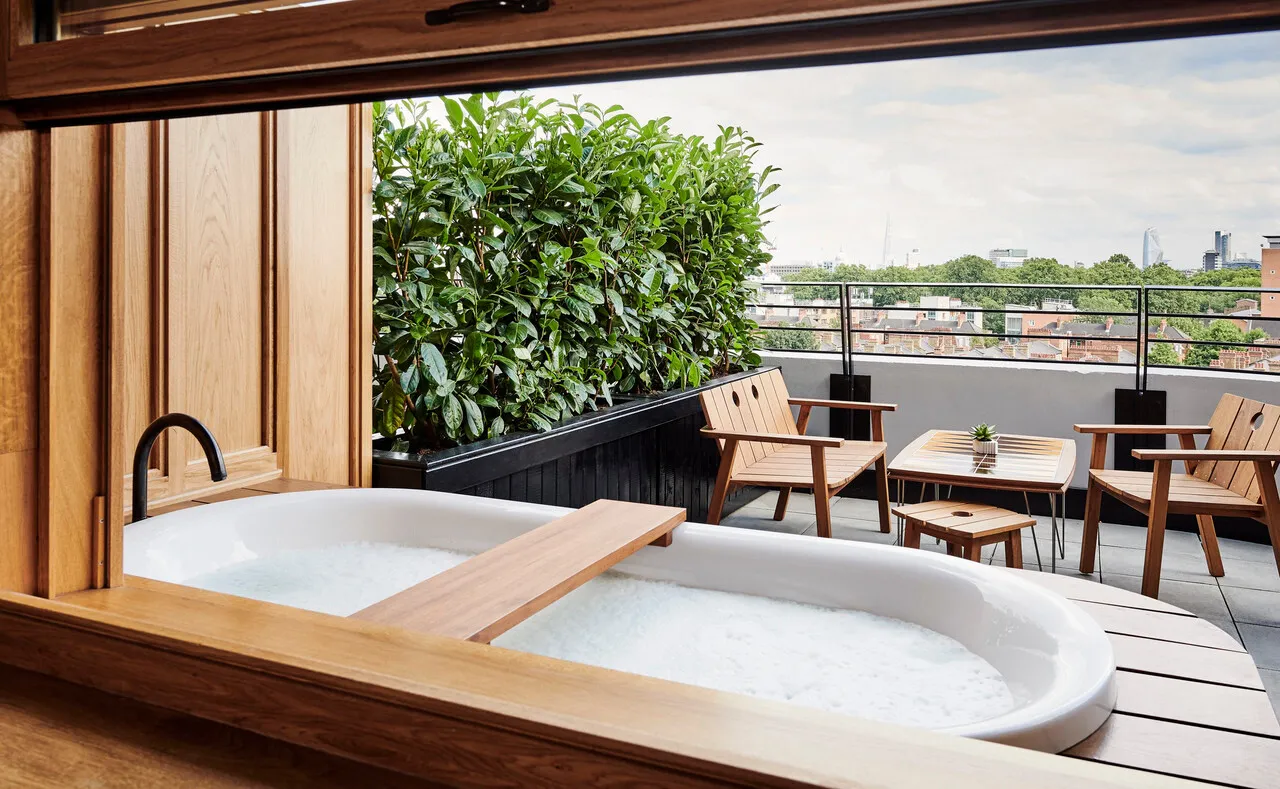 The Standard London — rooms and atmosphere