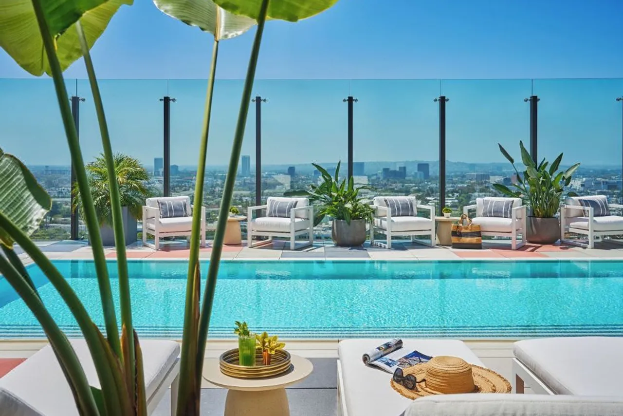 The Sun Rose West Hollywood — rooms and atmosphere
