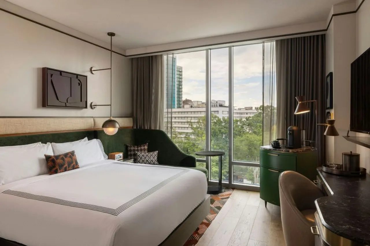 The Tess, Autograph Collection — rooms and atmosphere
