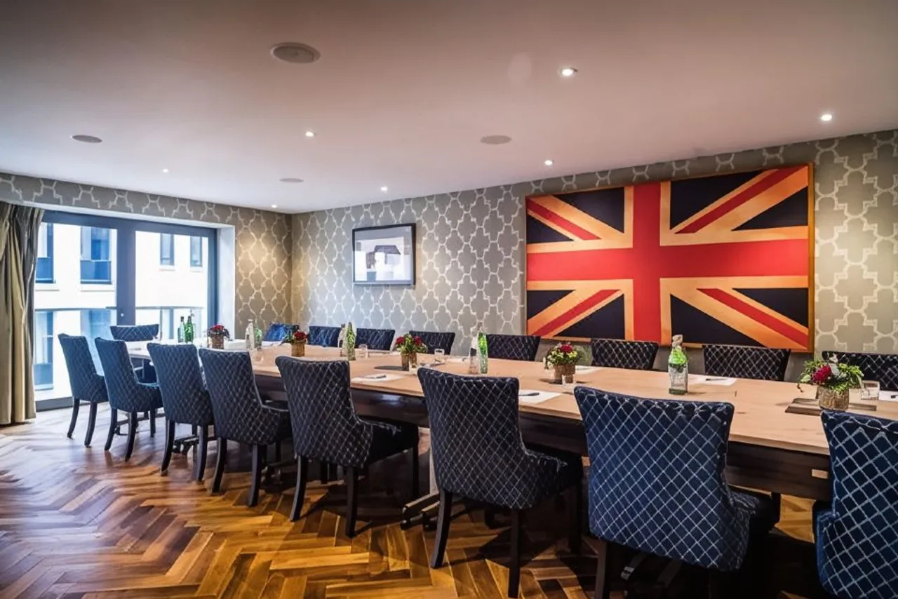 The Varsity Hotel & Spa — rooms and atmosphere