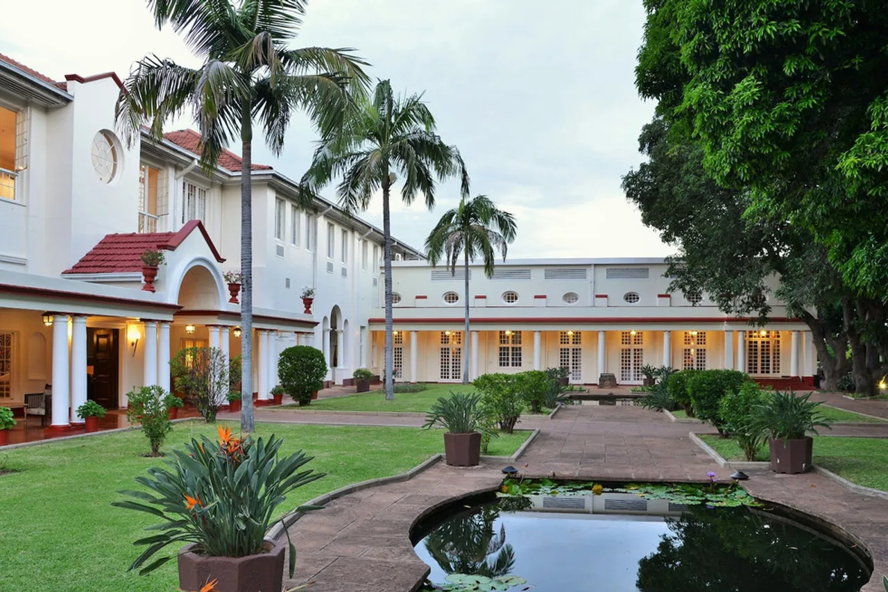 The Victoria Falls Hotel — วิกตอเรียฟอลส์