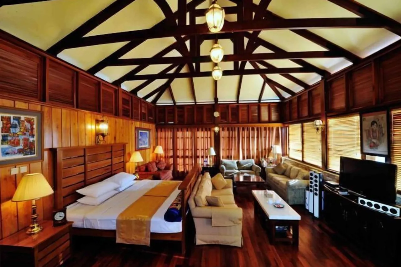The View Resort & Restaurant — rooms and atmosphere