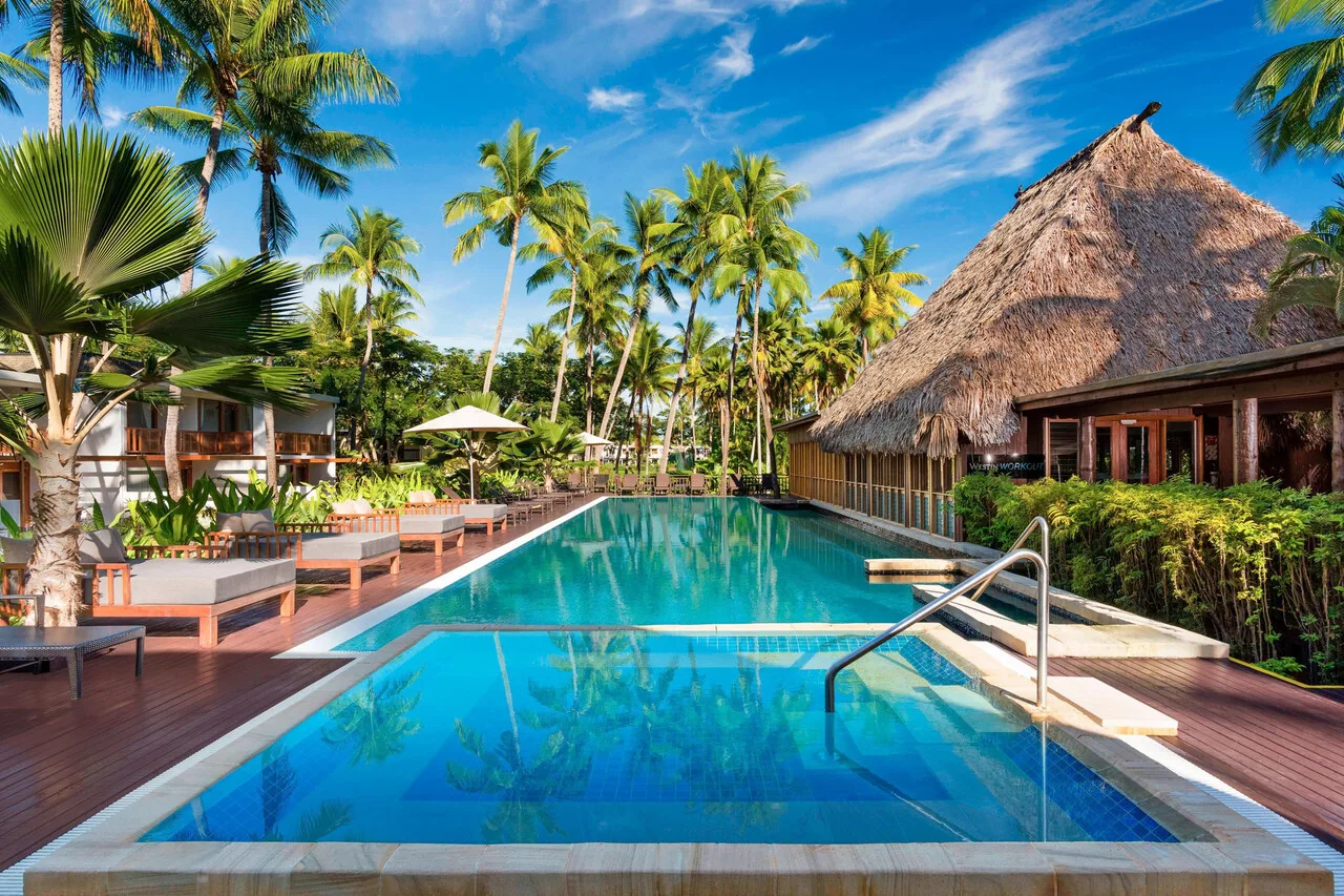 The Westin Fiji Golf Resort & Spa — เดนารอว์