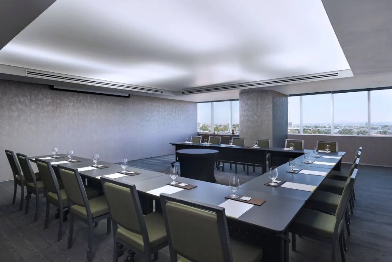 The Westin Guadalajara — rooms and atmosphere