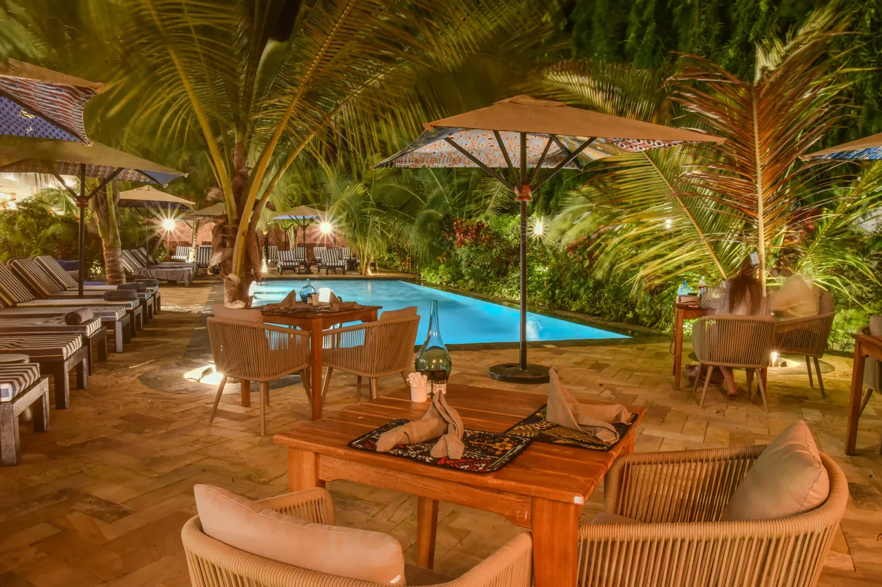 The Z Hotel — ภาพห้องพักและบรรยากาศ