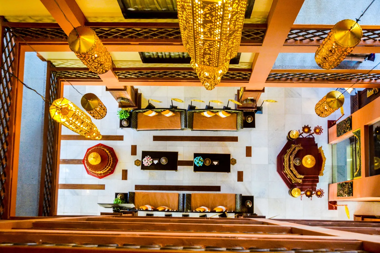 Thousand Island Hotel Inle Lake — rooms and atmosphere