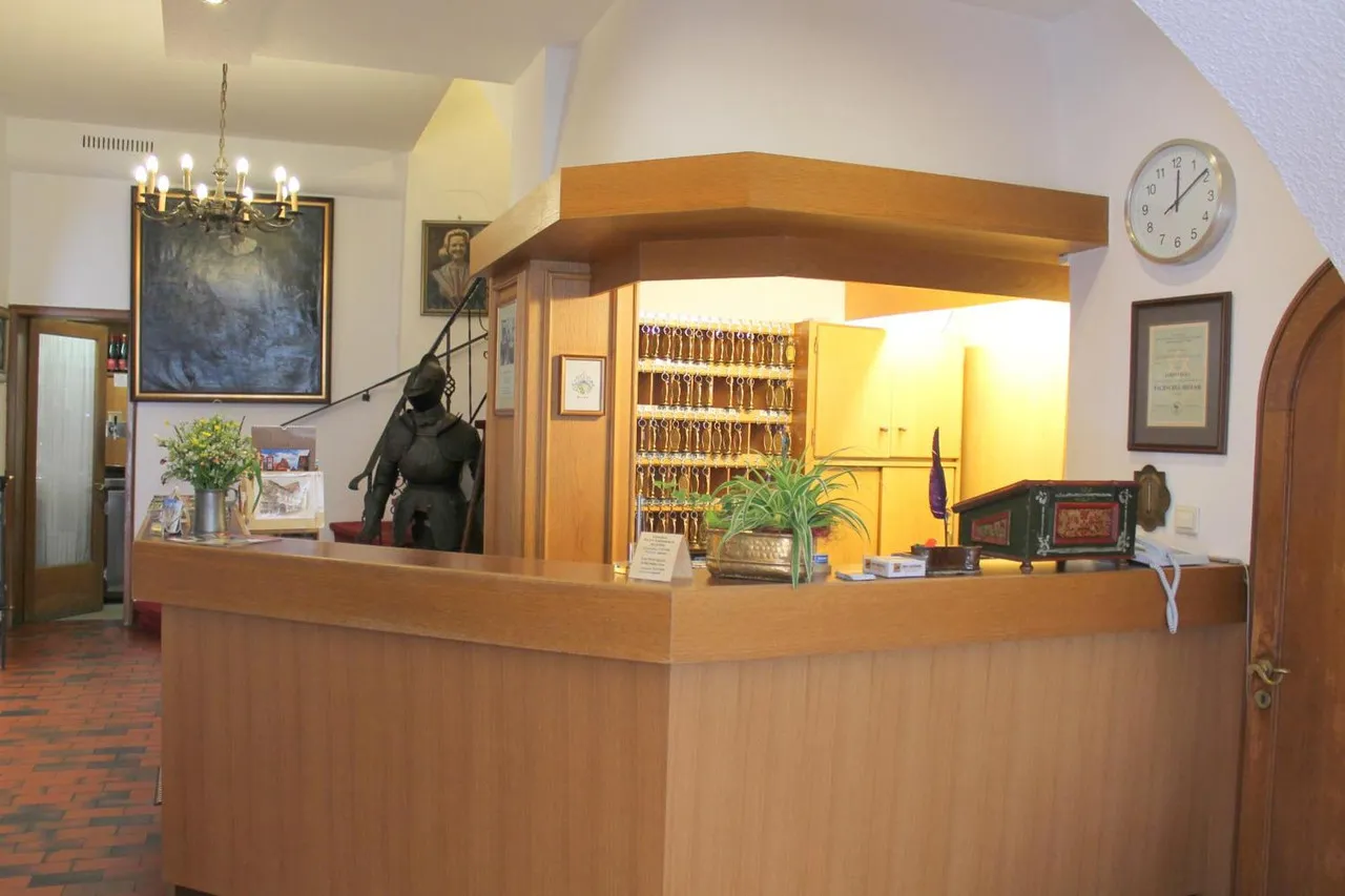 Tilman Riemenschneider Hotel — rooms and atmosphere