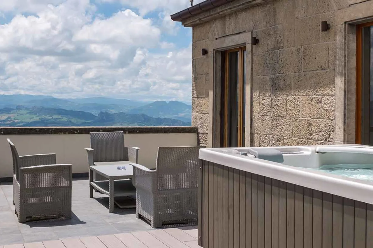 Titano Suites — rooms and atmosphere