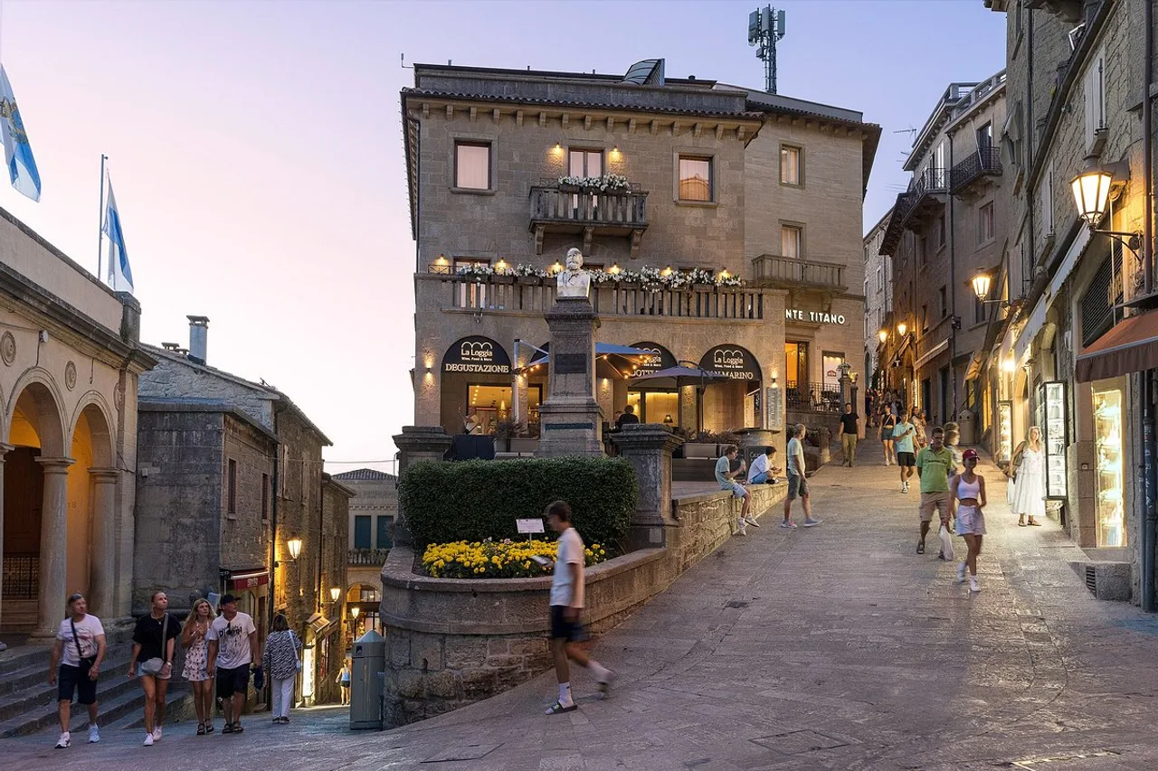 Titano Suites — rooms and atmosphere