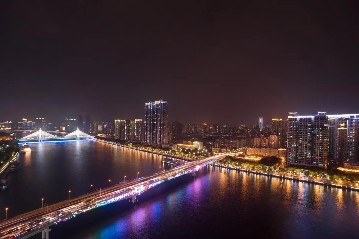 TOP TOUR Xiangtu Wanyu Guangzhou — rooms and atmosphere