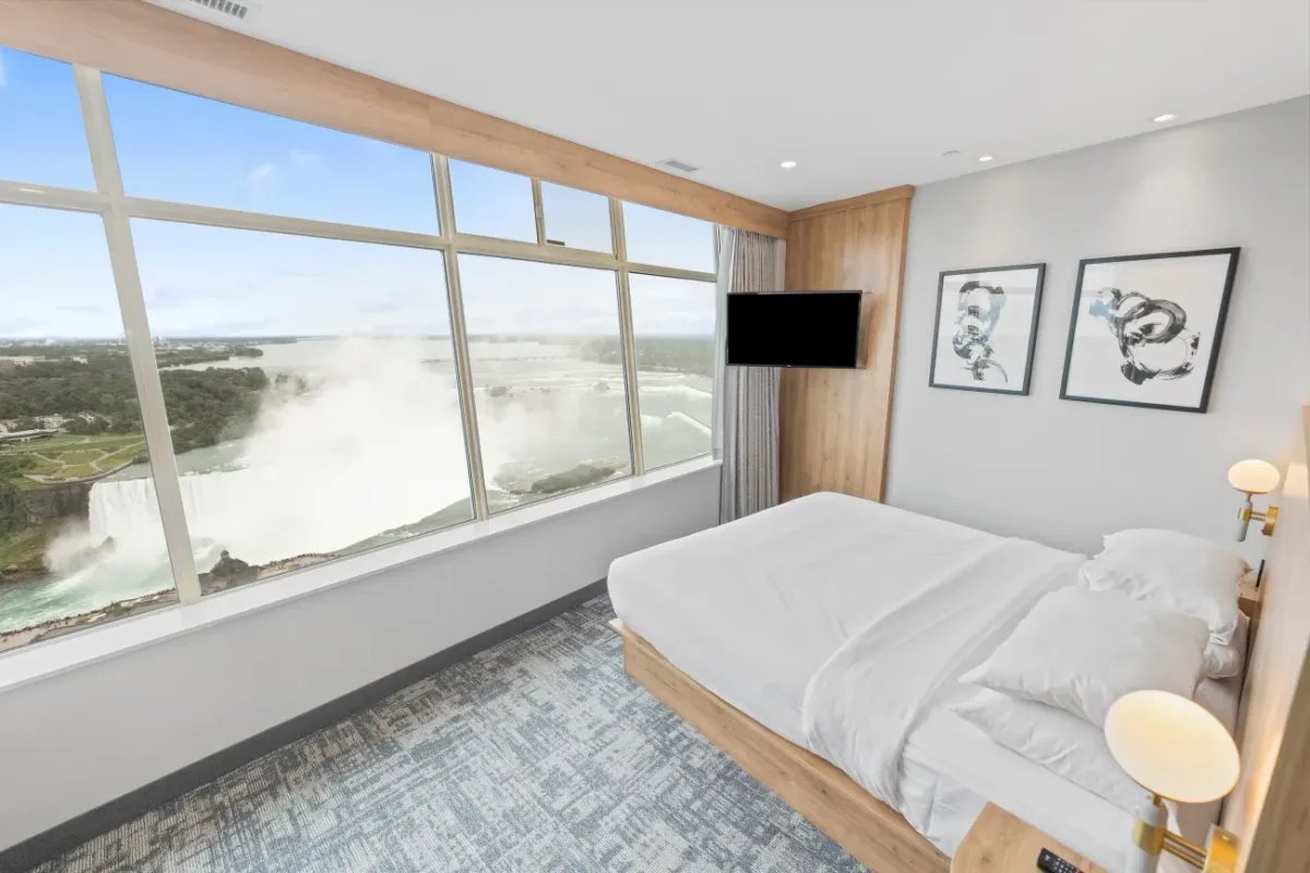 Tower Hotel at Fallsview
