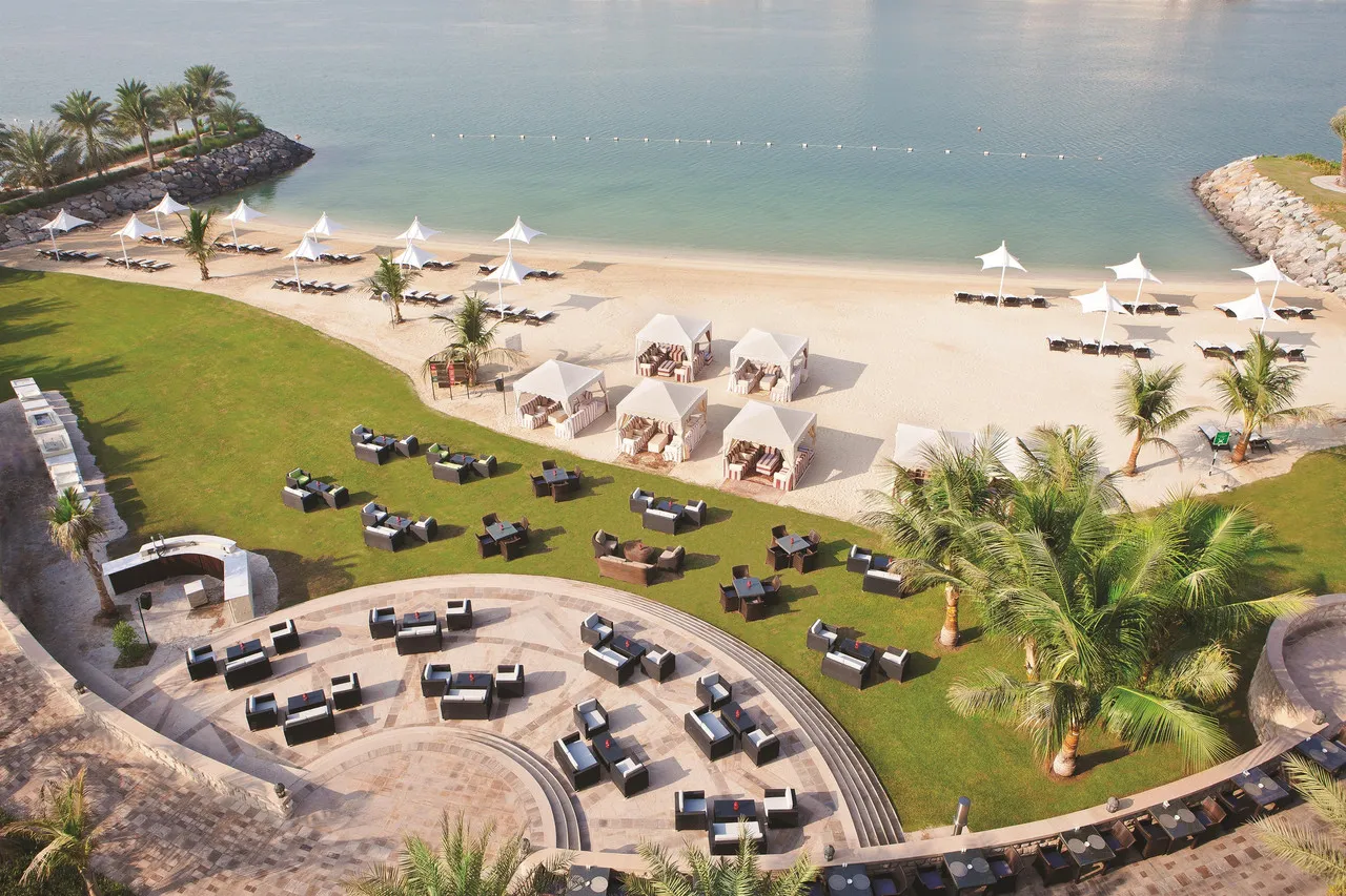 Traders Hotel, Qaryat Al Beri Abu Dhabi — ภาพห้องพักและบรรยากาศ