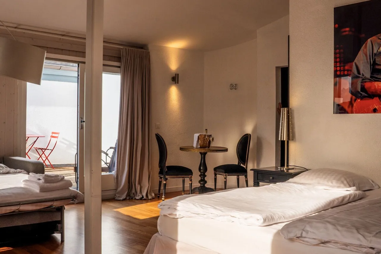 Tralala Hotel Montreux — rooms and atmosphere