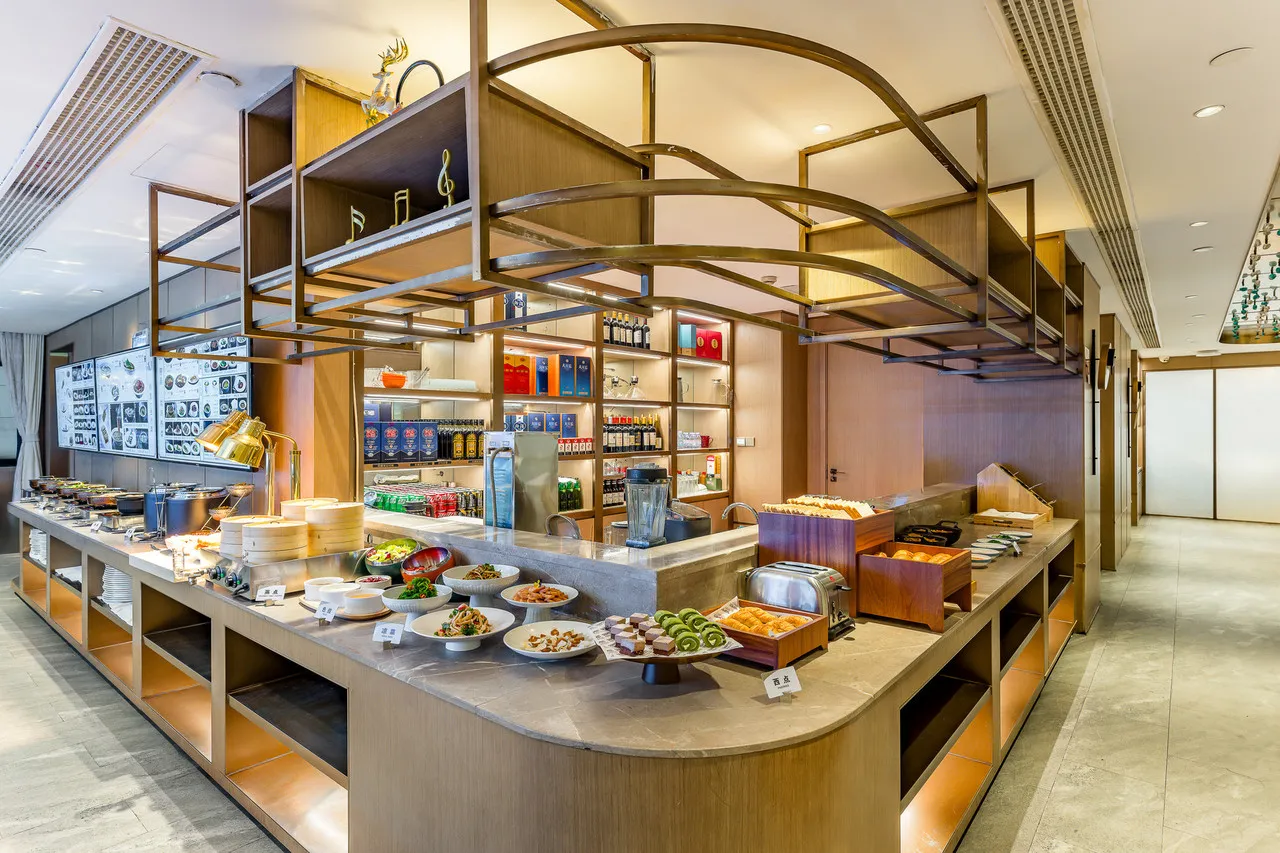 Treasury Hotel Shanghai Nanjing East Road — rooms and atmosphere