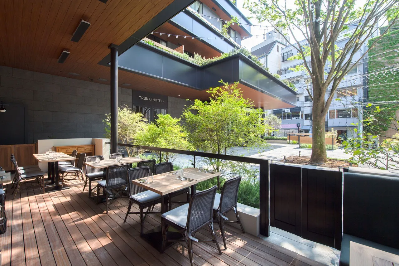 Trunk Hotel (Cat Street) — rooms and atmosphere