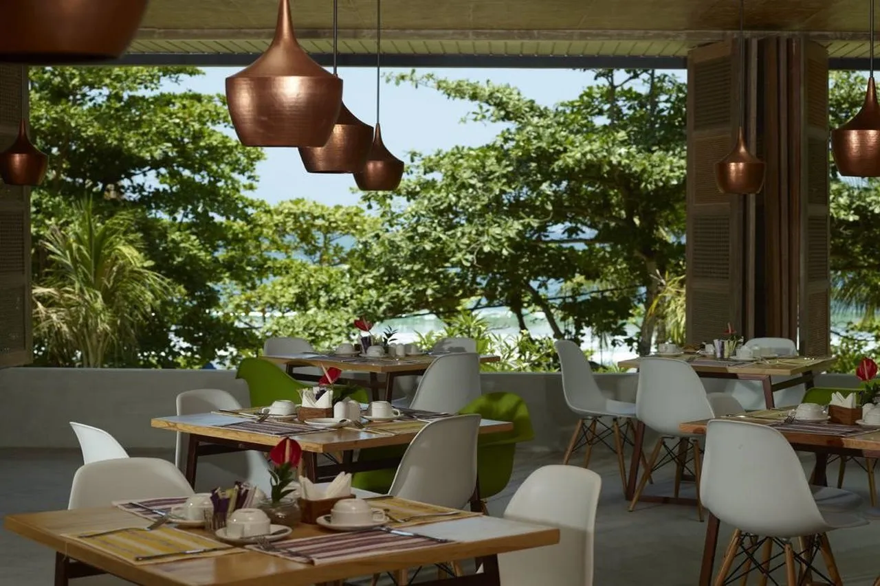 Truntum Kuta (Grand Inna Kuta) — rooms and atmosphere