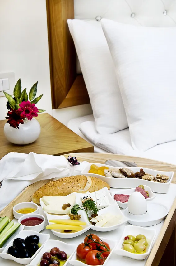 TUGCU Hotel Select — rooms and atmosphere