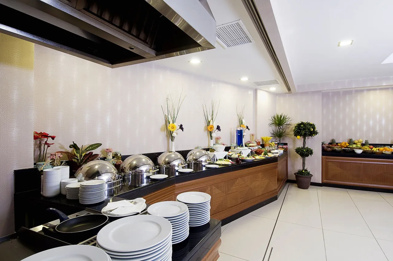 TUGCU Hotel Select — rooms and atmosphere