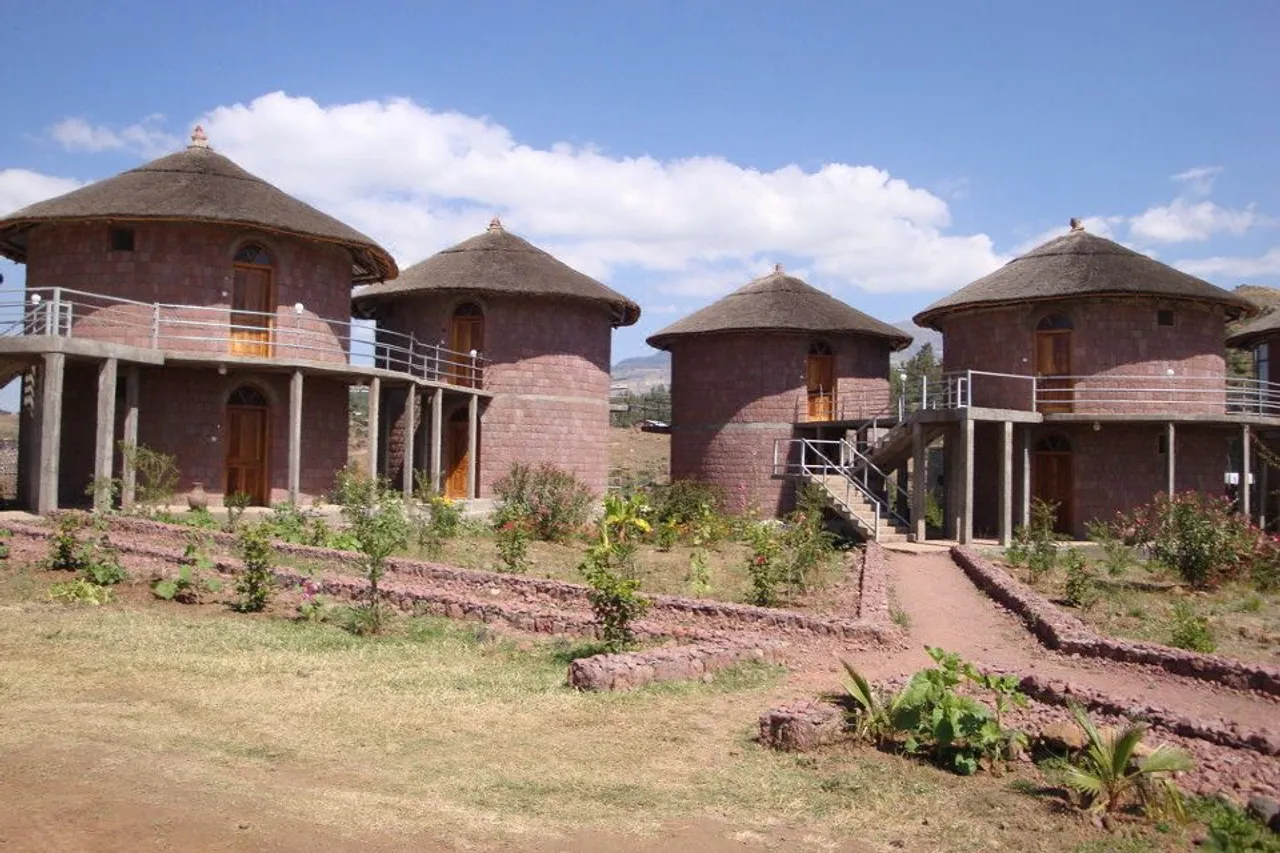 Tukul Village — ลาลิเบลา