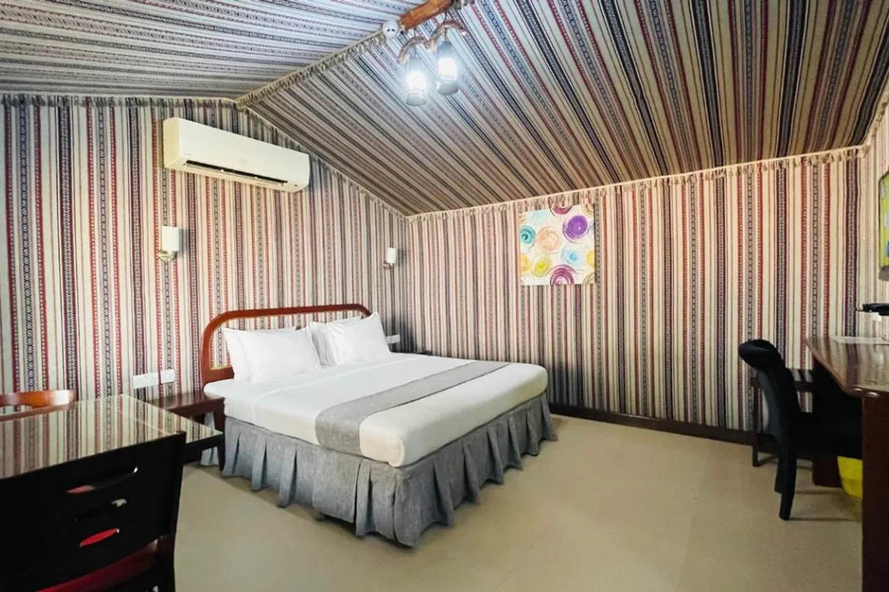 Turtle Beach Resort — ซูร์